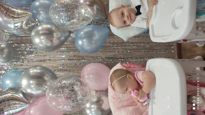 1 год малышам 💖💙