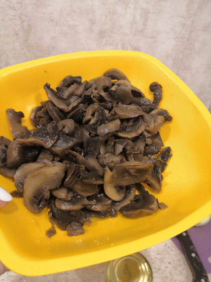 Купила шампиньоны.