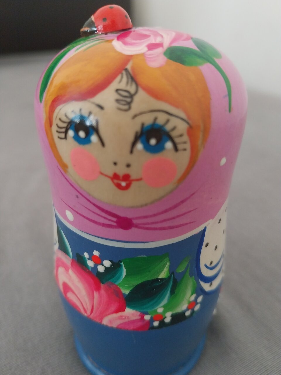 Вчера купила матрешку. Это - хит)))