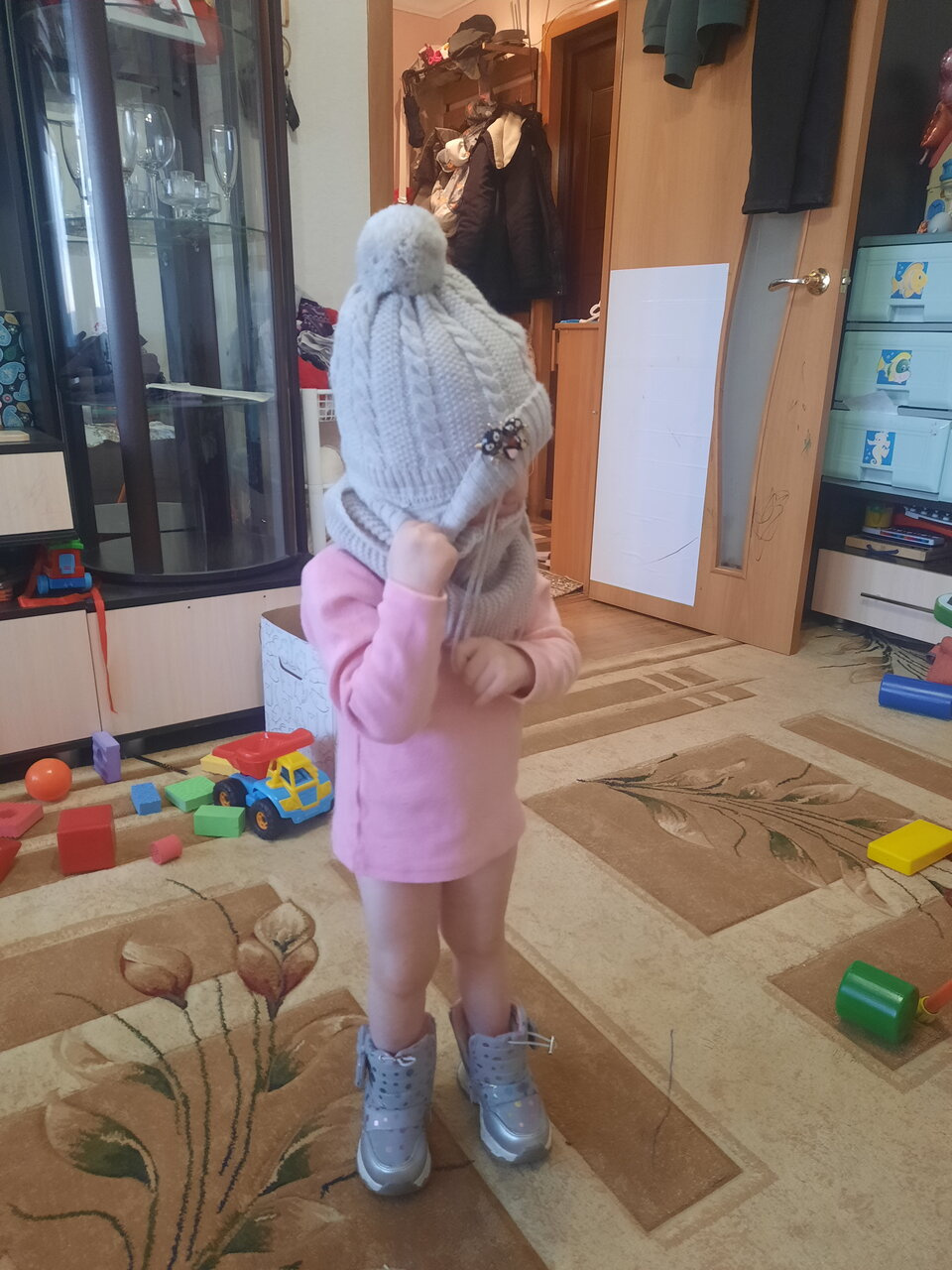 Одеваемся сами)